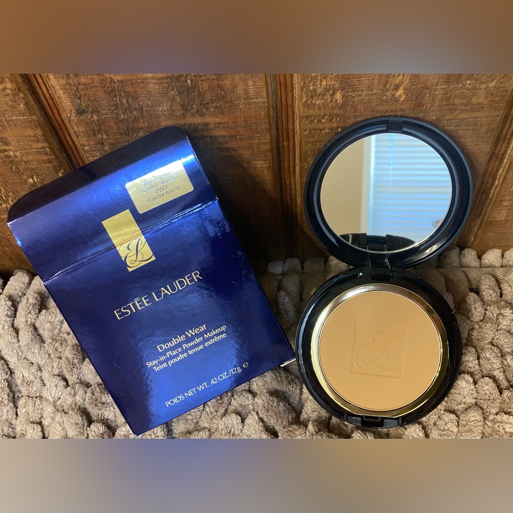New Estee Lauder Double Wear Stay-in-Place Powder Makeup - Toasty Toffee